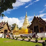 Bed Stop Hotel Chiangmai