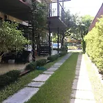 Bed Stop Hotel Chiangmai